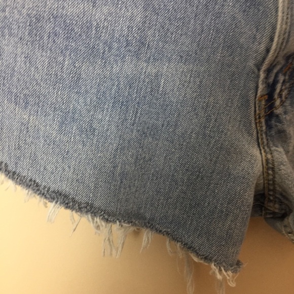 [Levi's] Vintage High Rise Denim Cut Off Shorts - Picture 3 of 11